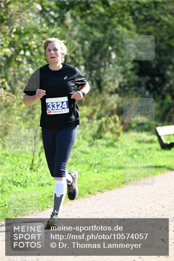 27.09.2026 - 35. Volkslauf durch das schöne Alstertal Dr. Thomas Lammeyer http://msf.ph/oto/10574057 27.09.2026 11:31:12 Laufen 3324 meine-sportfotos.de