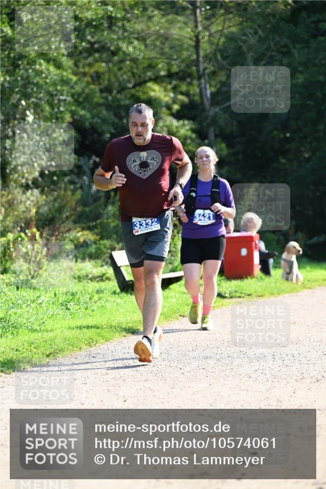 27.09.2026 - 35. Volkslauf durch das schöne Alstertal Dr. Thomas Lammeyer http://msf.ph/oto/10574061 27.09.2026 11:31:14 Laufen 3332, 3421 meine-sportfotos.de