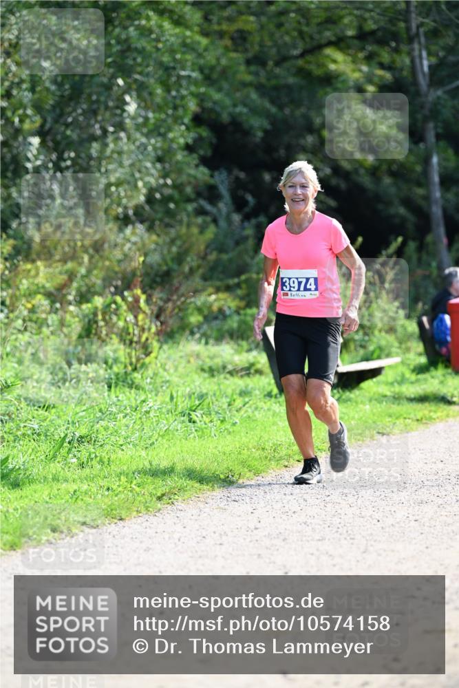 27.09.2026 - 35. Volkslauf durch das schöne Alstertal Dr. Thomas Lammeyer http://msf.ph/oto/10574158 27.09.2026 11:31:38 Laufen 3974 meine-sportfotos.de