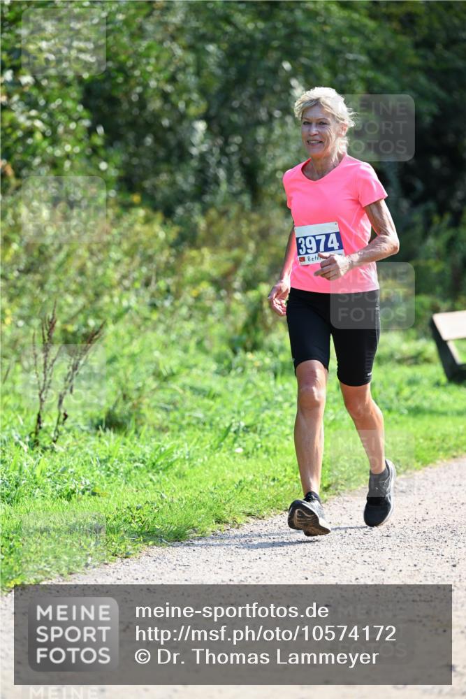 27.09.2026 - 35. Volkslauf durch das schöne Alstertal Dr. Thomas Lammeyer http://msf.ph/oto/10574172 27.09.2026 11:31:40 Laufen 3974 meine-sportfotos.de