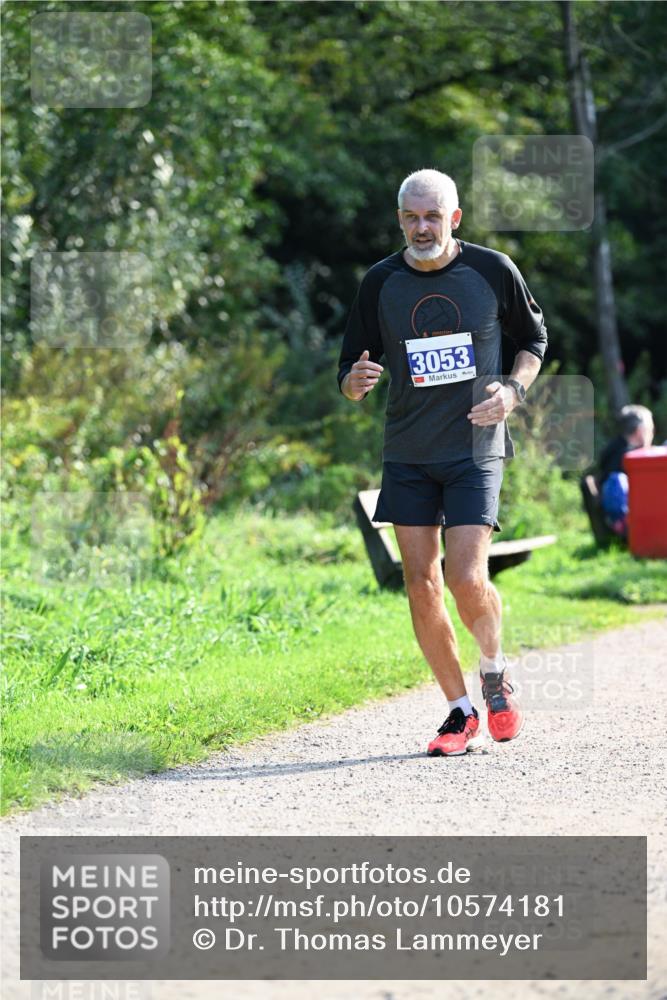 27.09.2026 - 35. Volkslauf durch das schöne Alstertal Dr. Thomas Lammeyer http://msf.ph/oto/10574181 27.09.2026 11:31:43 Laufen 3053 meine-sportfotos.de