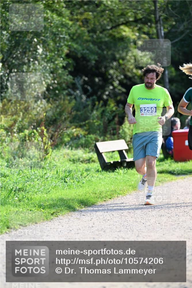 27.09.2026 - 35. Volkslauf durch das schöne Alstertal Dr. Thomas Lammeyer http://msf.ph/oto/10574206 27.09.2026 11:31:47 Laufen 3259 meine-sportfotos.de