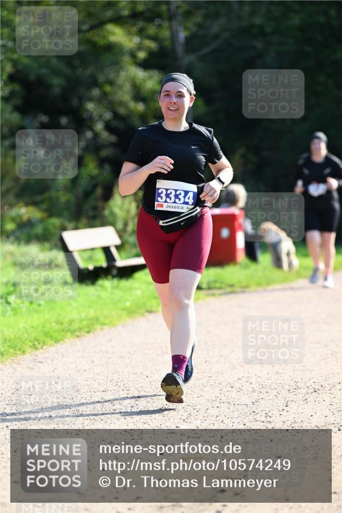 27.09.2026 - 35. Volkslauf durch das schöne Alstertal Dr. Thomas Lammeyer http://msf.ph/oto/10574249 27.09.2026 11:31:54 Laufen 3334 meine-sportfotos.de