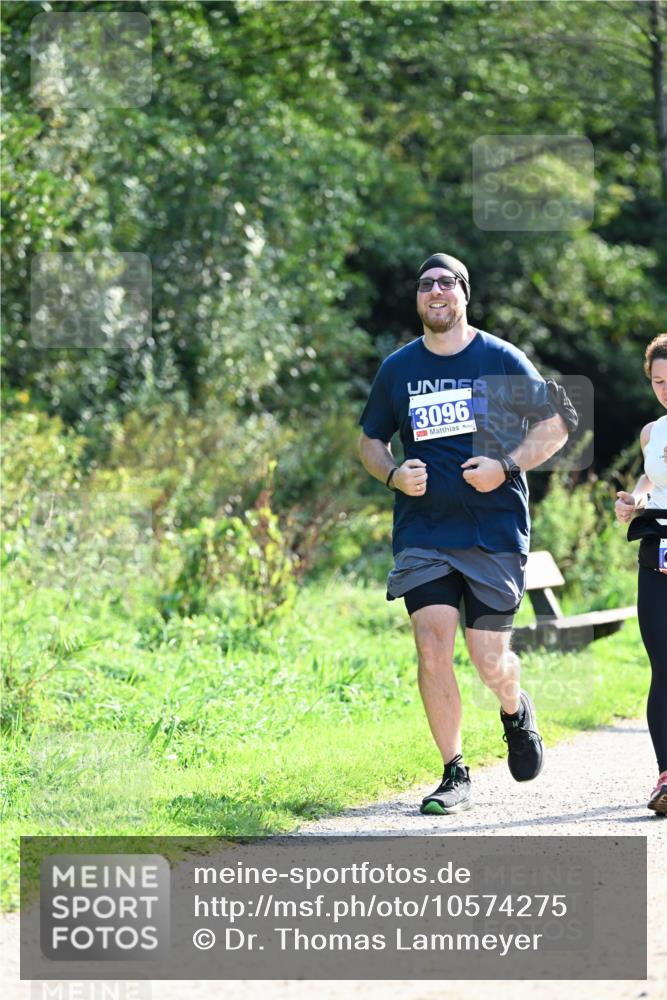 27.09.2026 - 35. Volkslauf durch das schöne Alstertal Dr. Thomas Lammeyer http://msf.ph/oto/10574275 27.09.2026 11:32:02 Laufen 3096 meine-sportfotos.de