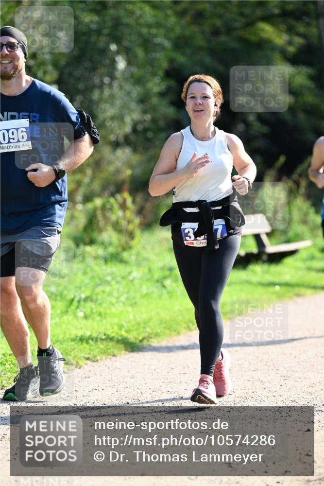 27.09.2026 - 35. Volkslauf durch das schöne Alstertal Dr. Thomas Lammeyer http://msf.ph/oto/10574286 27.09.2026 11:32:03 Laufen 096, 37 meine-sportfotos.de