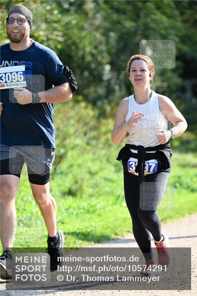 27.09.2026 - 35. Volkslauf durch das schöne Alstertal Dr. Thomas Lammeyer http://msf.ph/oto/10574291 27.09.2026 11:32:04 Laufen 3096, 3, 07 meine-sportfotos.de