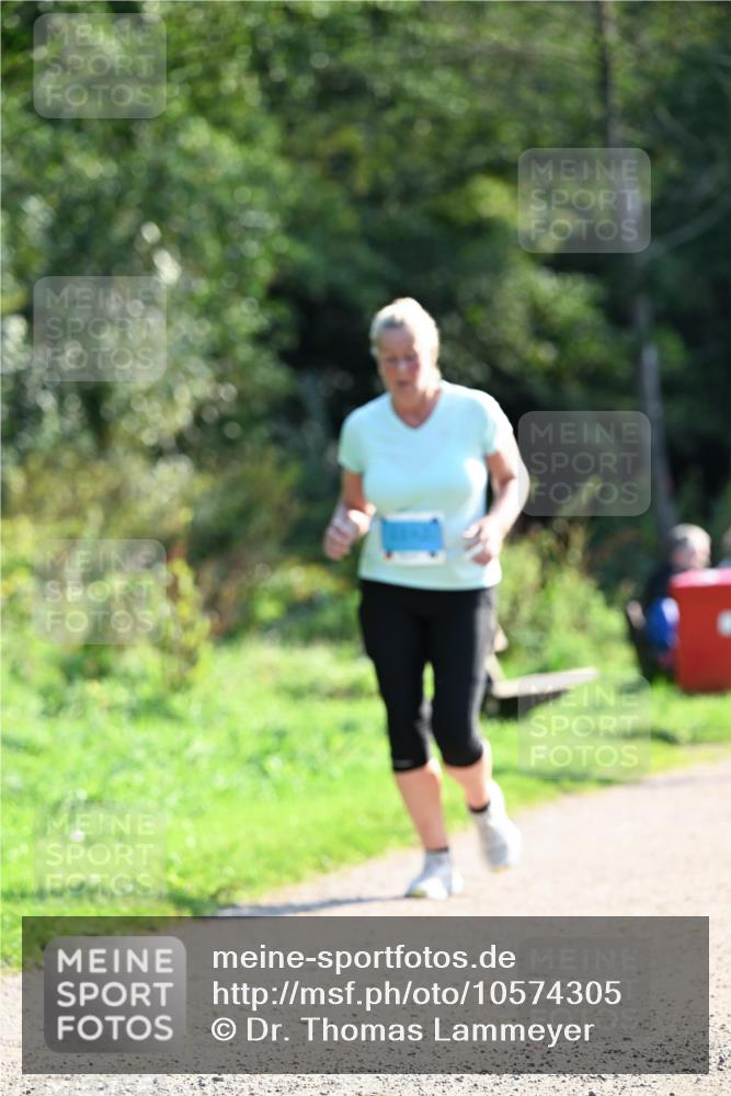 27.09.2026 - 35. Volkslauf durch das schöne Alstertal Dr. Thomas Lammeyer http://msf.ph/oto/10574305 27.09.2026 11:32:06 Laufen  meine-sportfotos.de