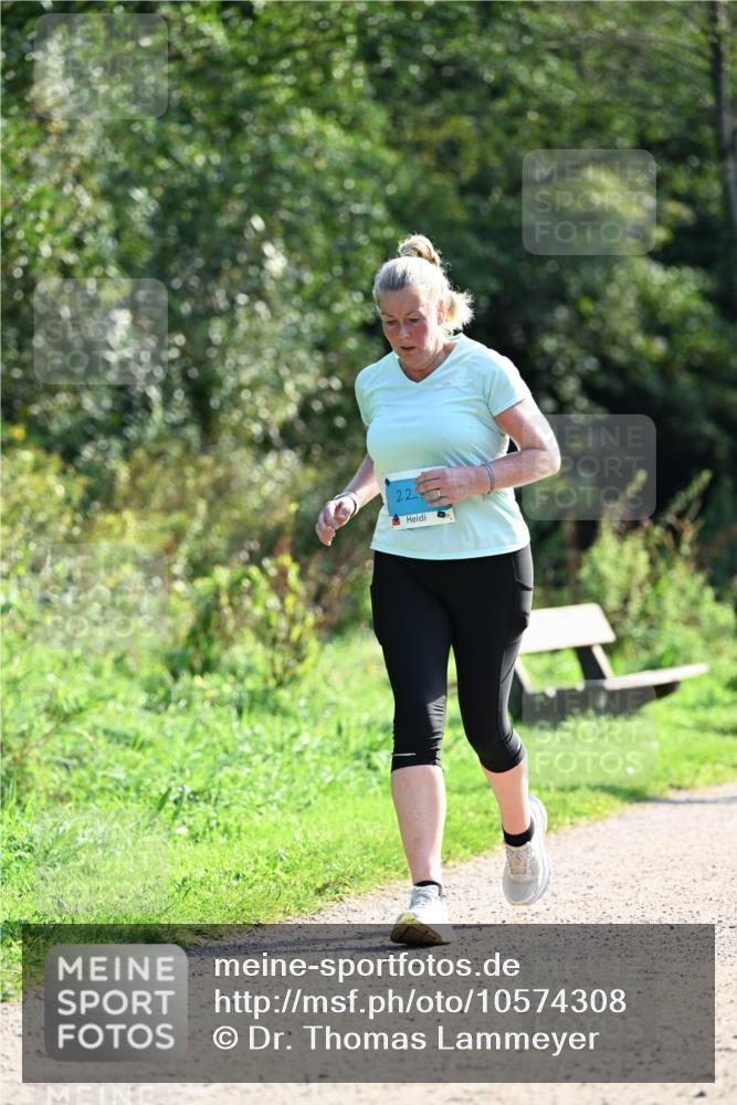 27.09.2026 - 35. Volkslauf durch das schöne Alstertal Dr. Thomas Lammeyer http://msf.ph/oto/10574308 27.09.2026 11:32:07 Laufen 22 meine-sportfotos.de