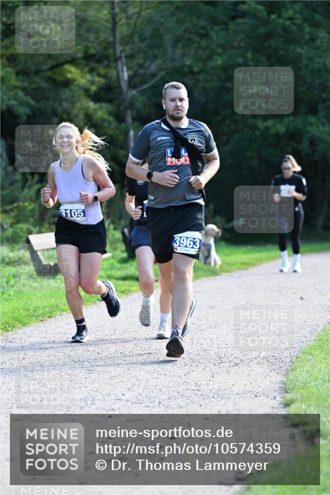 27.09.2026 - 35. Volkslauf durch das schöne Alstertal Dr. Thomas Lammeyer http://msf.ph/oto/10574359 27.09.2026 11:32:21 Laufen 3105, 3963 meine-sportfotos.de