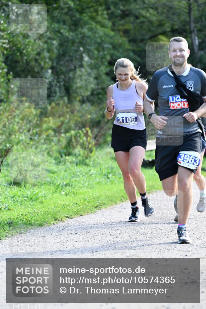 27.09.2026 - 35. Volkslauf durch das schöne Alstertal Dr. Thomas Lammeyer http://msf.ph/oto/10574365 27.09.2026 11:32:22 Laufen 1846, 3105, 3963 meine-sportfotos.de