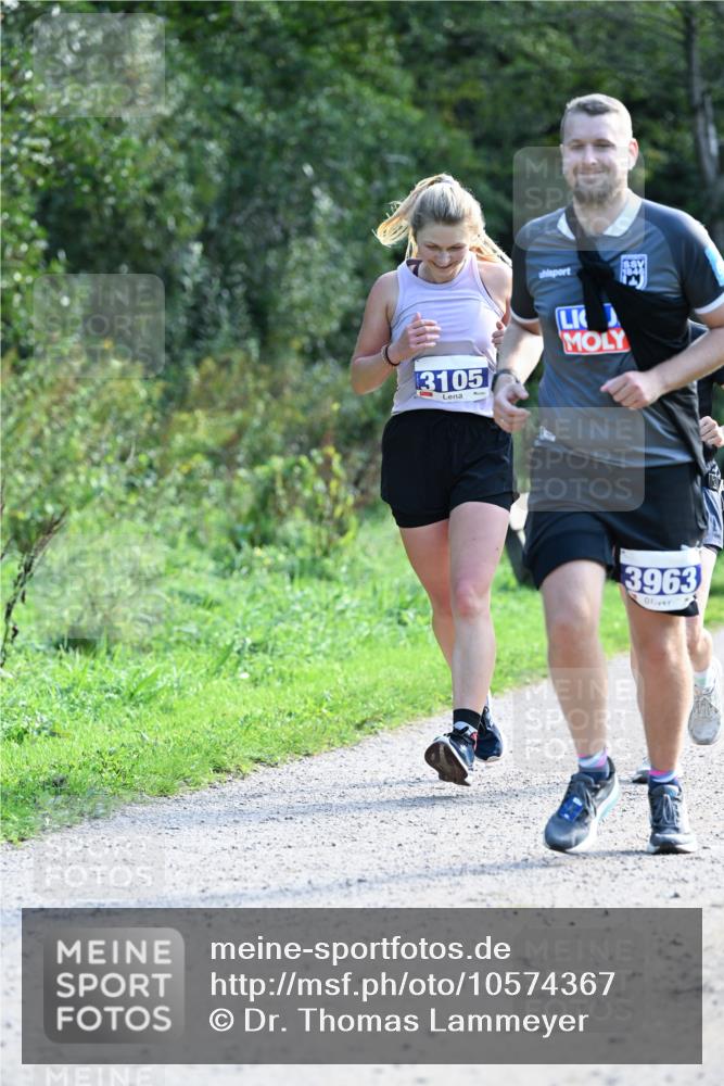 27.09.2026 - 35. Volkslauf durch das schöne Alstertal Dr. Thomas Lammeyer http://msf.ph/oto/10574367 27.09.2026 11:32:22 Laufen 3105, 3963 meine-sportfotos.de