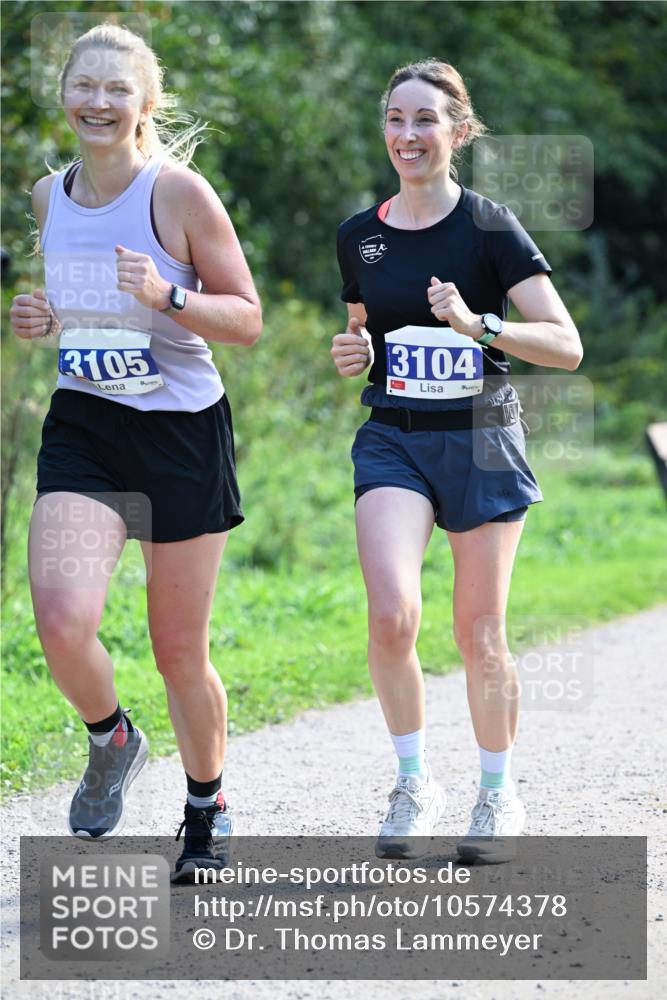 27.09.2026 - 35. Volkslauf durch das schöne Alstertal Dr. Thomas Lammeyer http://msf.ph/oto/10574378 27.09.2026 11:32:24 Laufen 3105, 3104 meine-sportfotos.de