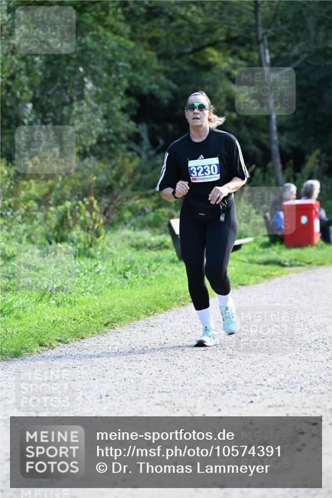 27.09.2026 - 35. Volkslauf durch das schöne Alstertal Dr. Thomas Lammeyer http://msf.ph/oto/10574391 27.09.2026 11:32:27 Laufen 3230 meine-sportfotos.de