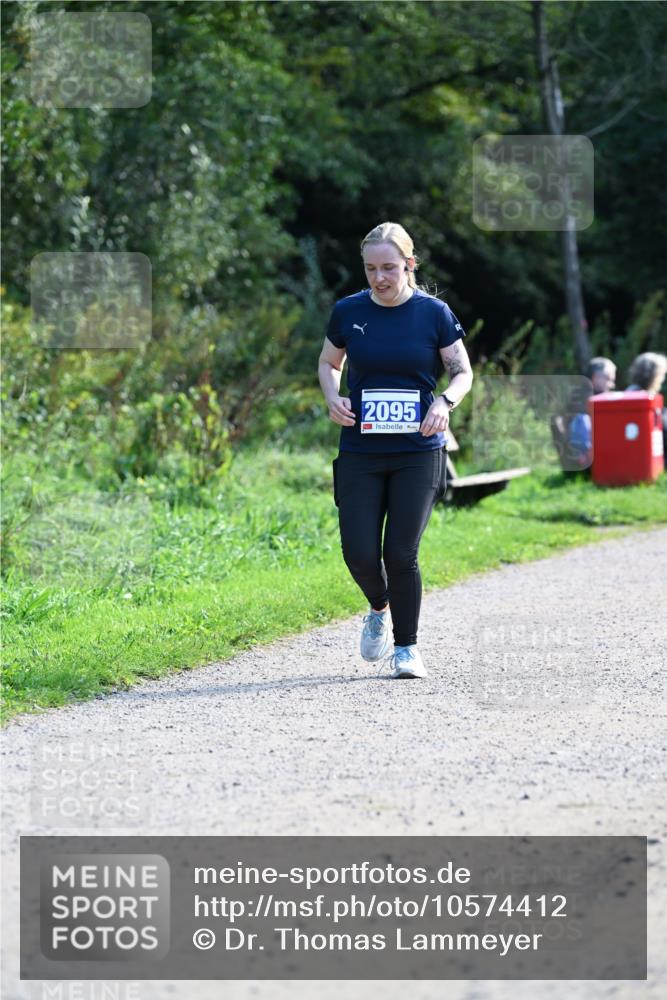 27.09.2026 - 35. Volkslauf durch das schöne Alstertal Dr. Thomas Lammeyer http://msf.ph/oto/10574412 27.09.2026 11:32:36 Laufen 2095 meine-sportfotos.de