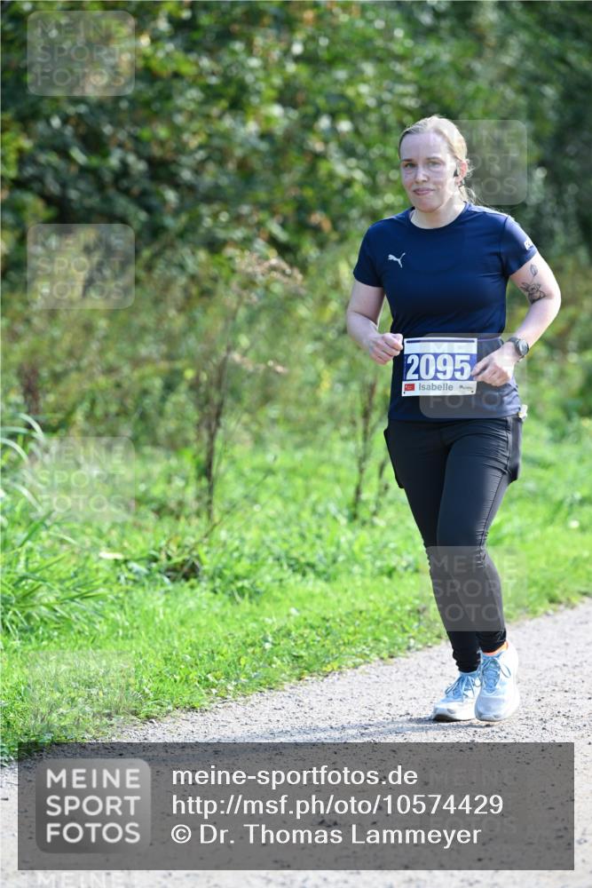 27.09.2026 - 35. Volkslauf durch das schöne Alstertal Dr. Thomas Lammeyer http://msf.ph/oto/10574429 27.09.2026 11:32:38 Laufen 2095 meine-sportfotos.de