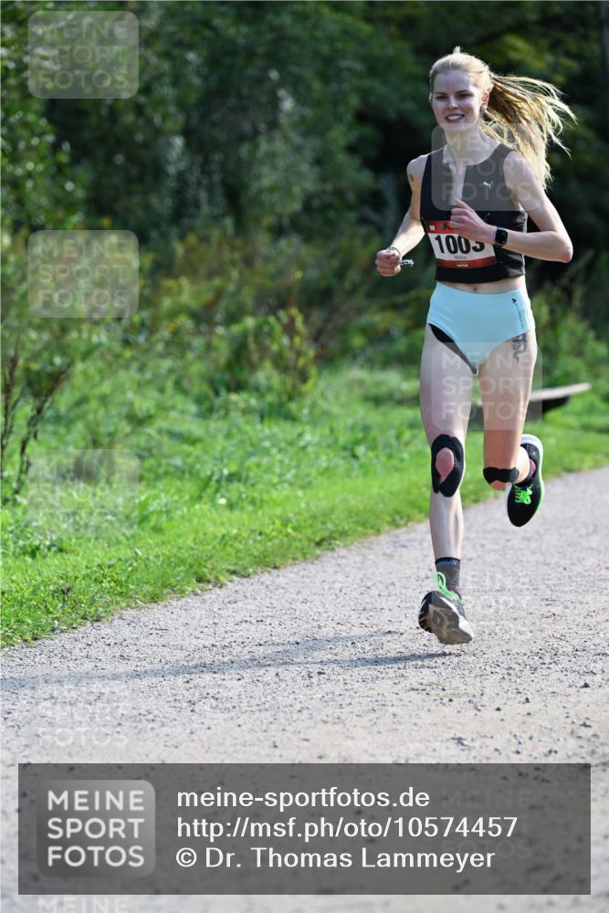 27.09.2026 - 35. Volkslauf durch das schöne Alstertal Dr. Thomas Lammeyer http://msf.ph/oto/10574457 27.09.2026 11:32:44 Laufen 1005 meine-sportfotos.de