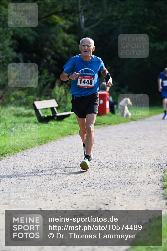 27.09.2026 - 35. Volkslauf durch das schöne Alstertal Dr. Thomas Lammeyer http://msf.ph/oto/10574489 27.09.2026 11:32:51 Laufen 1448 meine-sportfotos.de