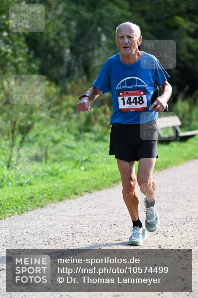 27.09.2026 - 35. Volkslauf durch das schöne Alstertal Dr. Thomas Lammeyer http://msf.ph/oto/10574499 27.09.2026 11:32:52 Laufen 1448 meine-sportfotos.de