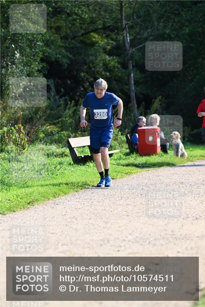 27.09.2026 - 35. Volkslauf durch das schöne Alstertal Dr. Thomas Lammeyer http://msf.ph/oto/10574511 27.09.2026 11:32:56 Laufen 3280 meine-sportfotos.de