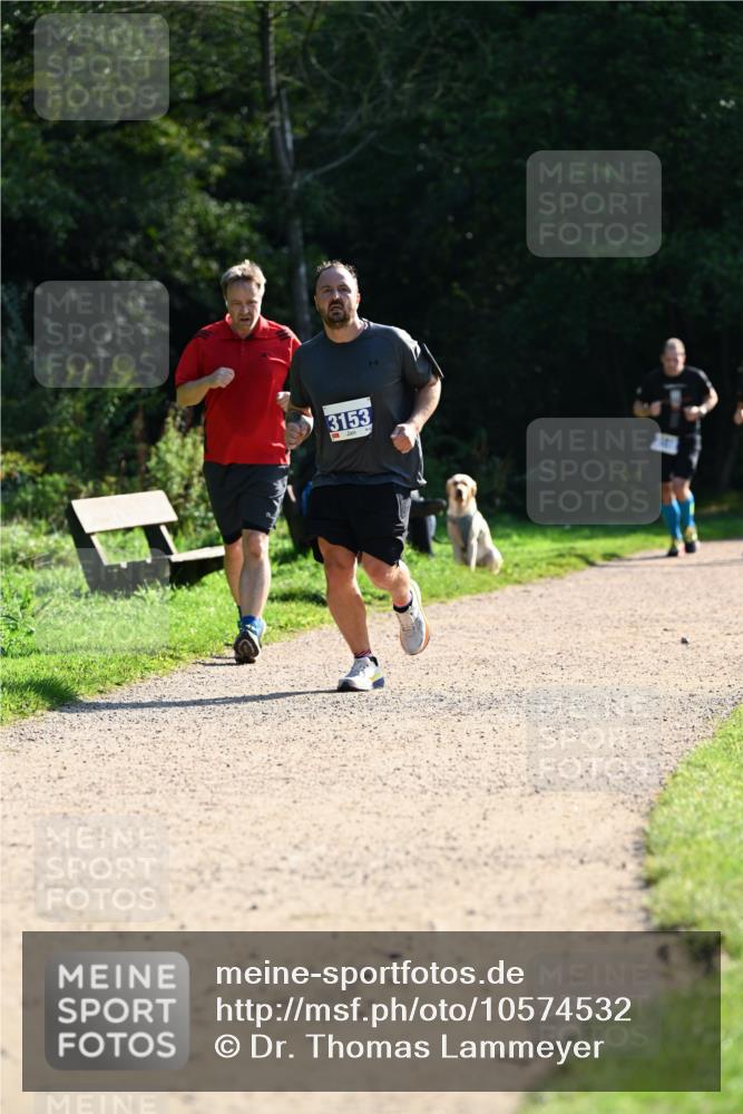 27.09.2026 - 35. Volkslauf durch das schöne Alstertal Dr. Thomas Lammeyer http://msf.ph/oto/10574532 27.09.2026 11:33:00 Laufen 3153 meine-sportfotos.de