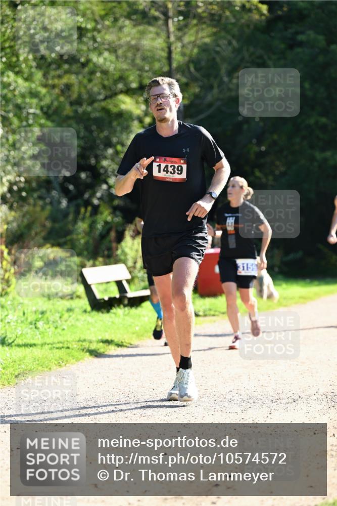 27.09.2026 - 35. Volkslauf durch das schöne Alstertal Dr. Thomas Lammeyer http://msf.ph/oto/10574572 27.09.2026 11:33:06 Laufen 1439, 3159 meine-sportfotos.de