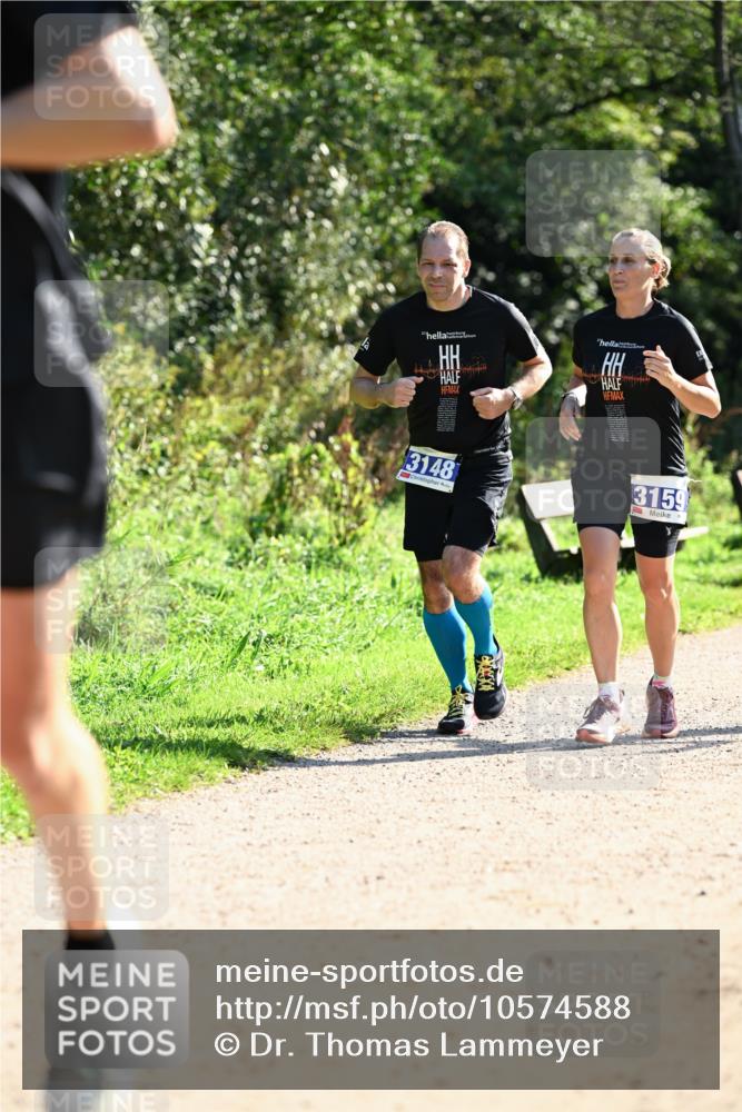 27.09.2026 - 35. Volkslauf durch das schöne Alstertal Dr. Thomas Lammeyer http://msf.ph/oto/10574588 27.09.2026 11:33:08 Laufen 3148, 3159 meine-sportfotos.de