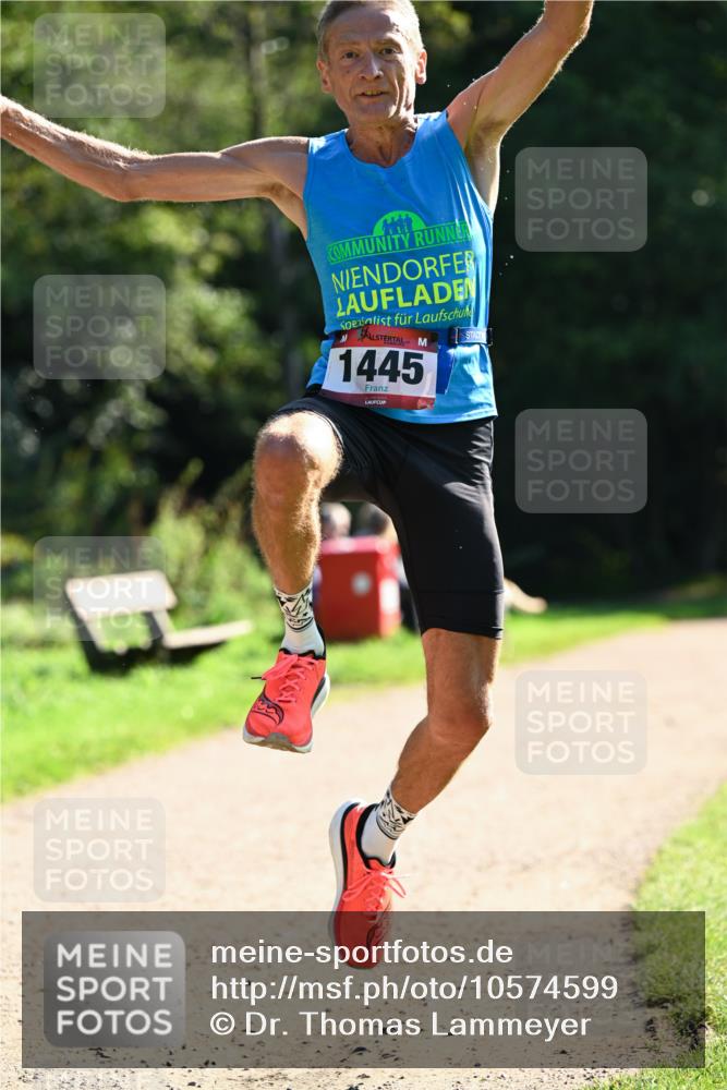 27.09.2026 - 35. Volkslauf durch das schöne Alstertal Dr. Thomas Lammeyer http://msf.ph/oto/10574599 27.09.2026 11:33:10 Laufen 1445 meine-sportfotos.de