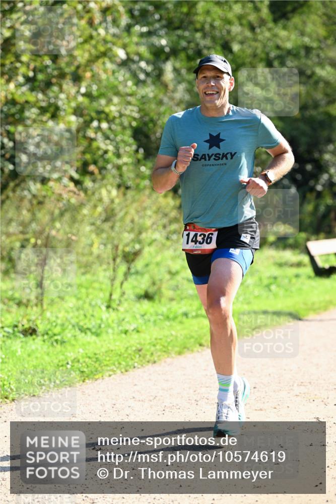 27.09.2026 - 35. Volkslauf durch das schöne Alstertal Dr. Thomas Lammeyer http://msf.ph/oto/10574619 27.09.2026 11:33:33 Laufen 1436 meine-sportfotos.de
