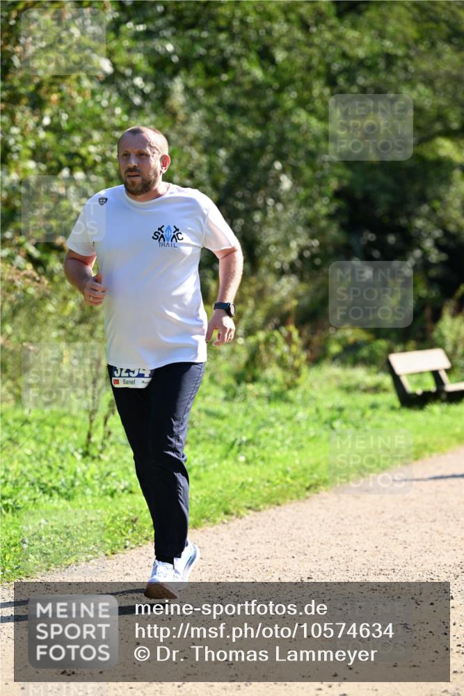 27.09.2026 - 35. Volkslauf durch das schöne Alstertal Dr. Thomas Lammeyer http://msf.ph/oto/10574634 27.09.2026 11:33:36 Laufen  meine-sportfotos.de