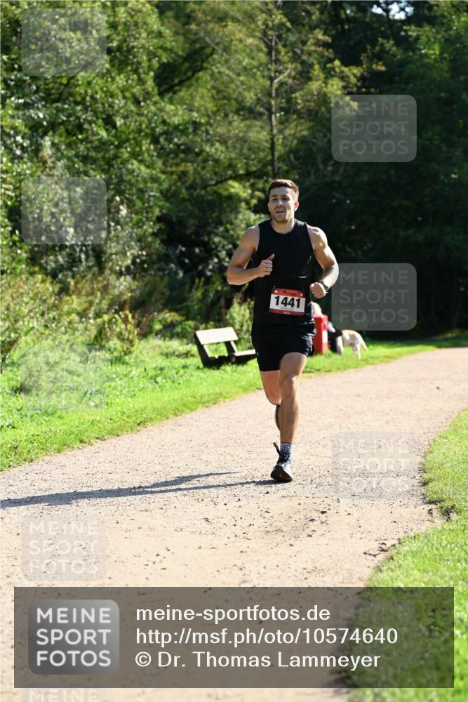 27.09.2026 - 35. Volkslauf durch das schöne Alstertal Dr. Thomas Lammeyer http://msf.ph/oto/10574640 27.09.2026 11:33:38 Laufen 1441 meine-sportfotos.de