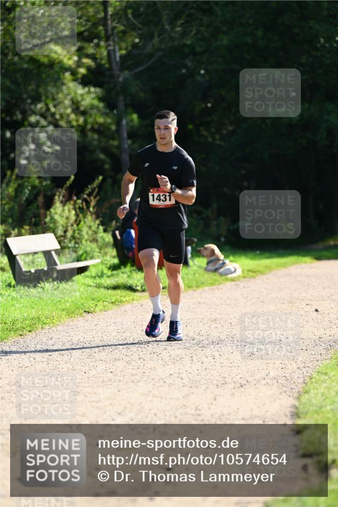 27.09.2026 - 35. Volkslauf durch das schöne Alstertal Dr. Thomas Lammeyer http://msf.ph/oto/10574654 27.09.2026 11:34:03 Laufen 1431 meine-sportfotos.de