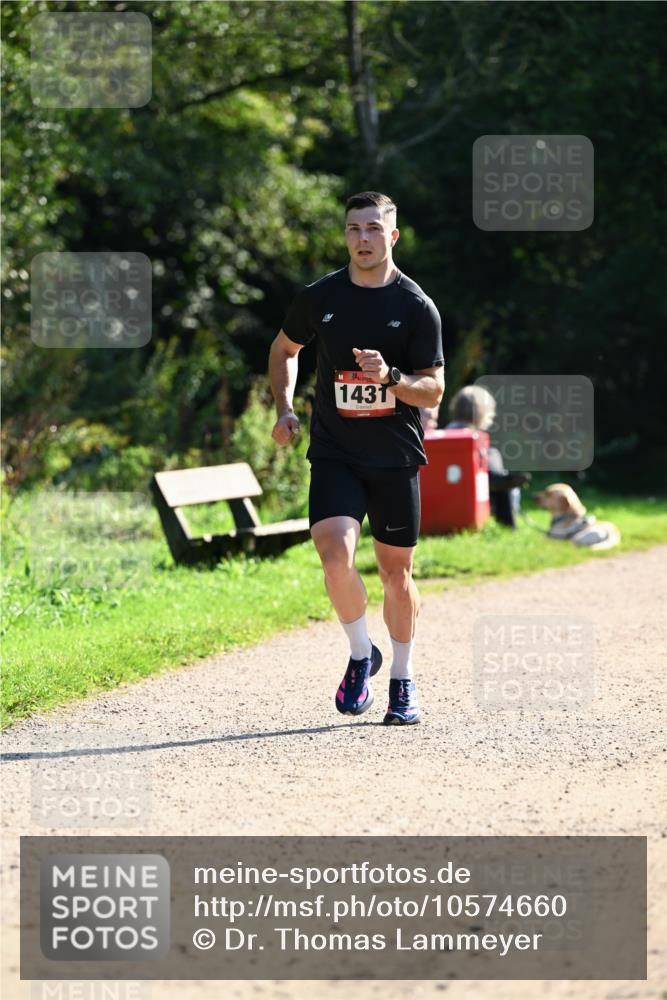 27.09.2026 - 35. Volkslauf durch das schöne Alstertal Dr. Thomas Lammeyer http://msf.ph/oto/10574660 27.09.2026 11:34:04 Laufen 1431 meine-sportfotos.de