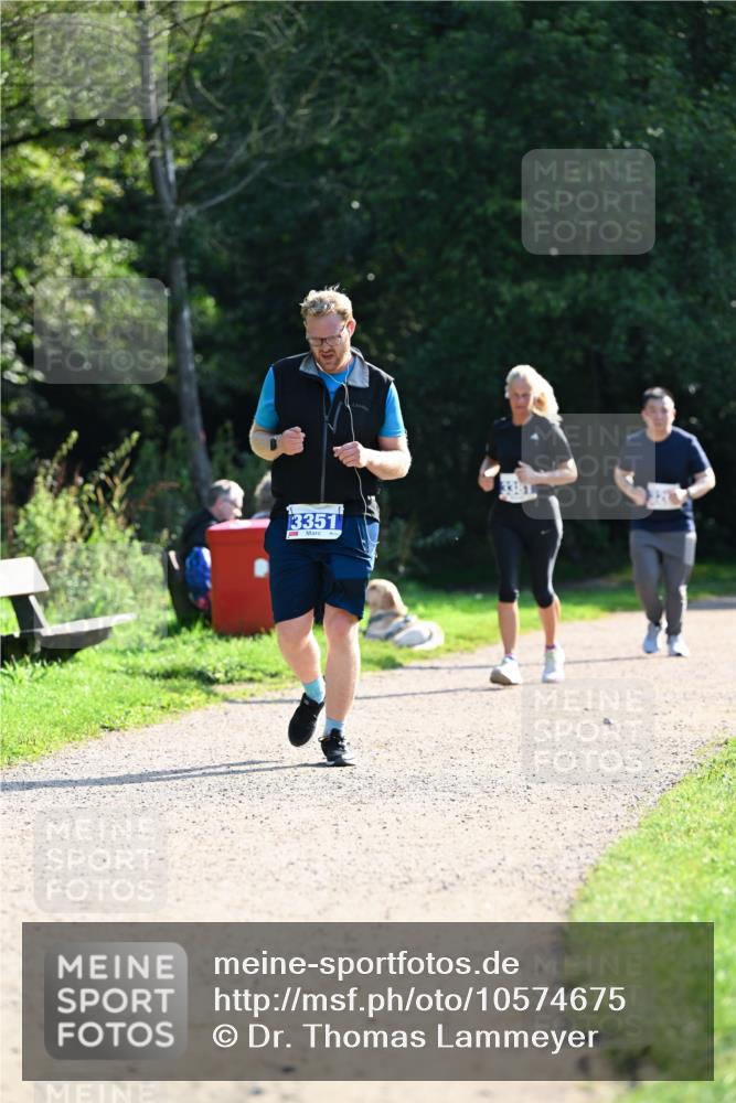 27.09.2026 - 35. Volkslauf durch das schöne Alstertal Dr. Thomas Lammeyer http://msf.ph/oto/10574675 27.09.2026 11:34:12 Laufen 3351 meine-sportfotos.de