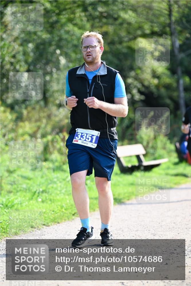 27.09.2026 - 35. Volkslauf durch das schöne Alstertal Dr. Thomas Lammeyer http://msf.ph/oto/10574686 27.09.2026 11:34:15 Laufen 3351 meine-sportfotos.de