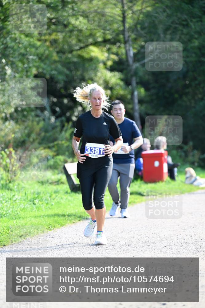 27.09.2026 - 35. Volkslauf durch das schöne Alstertal Dr. Thomas Lammeyer http://msf.ph/oto/10574694 27.09.2026 11:34:16 Laufen 3381 meine-sportfotos.de