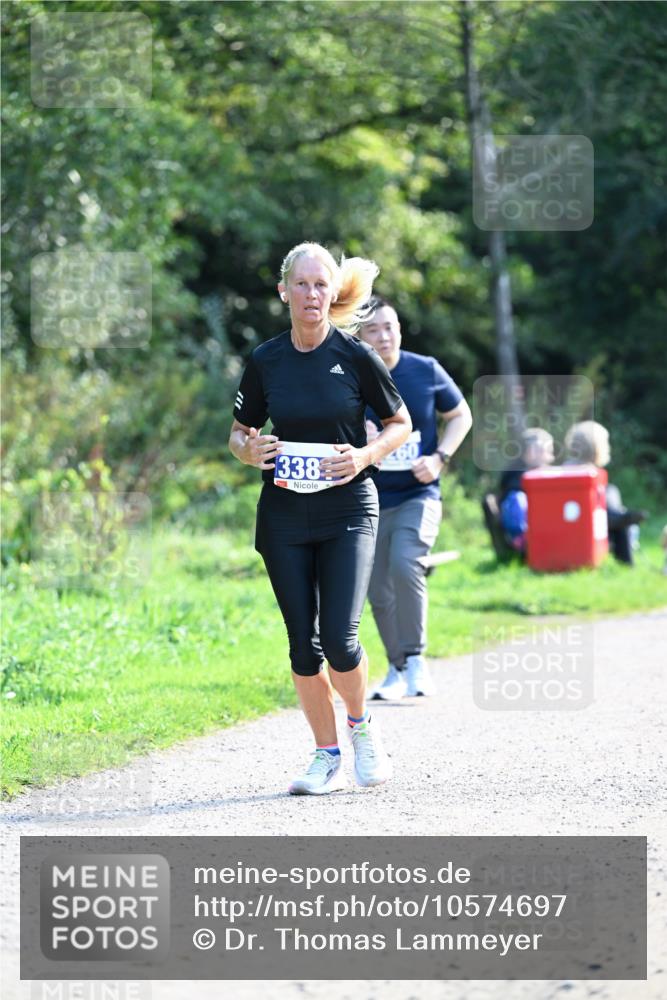 27.09.2026 - 35. Volkslauf durch das schöne Alstertal Dr. Thomas Lammeyer http://msf.ph/oto/10574697 27.09.2026 11:34:17 Laufen 338, 60 meine-sportfotos.de