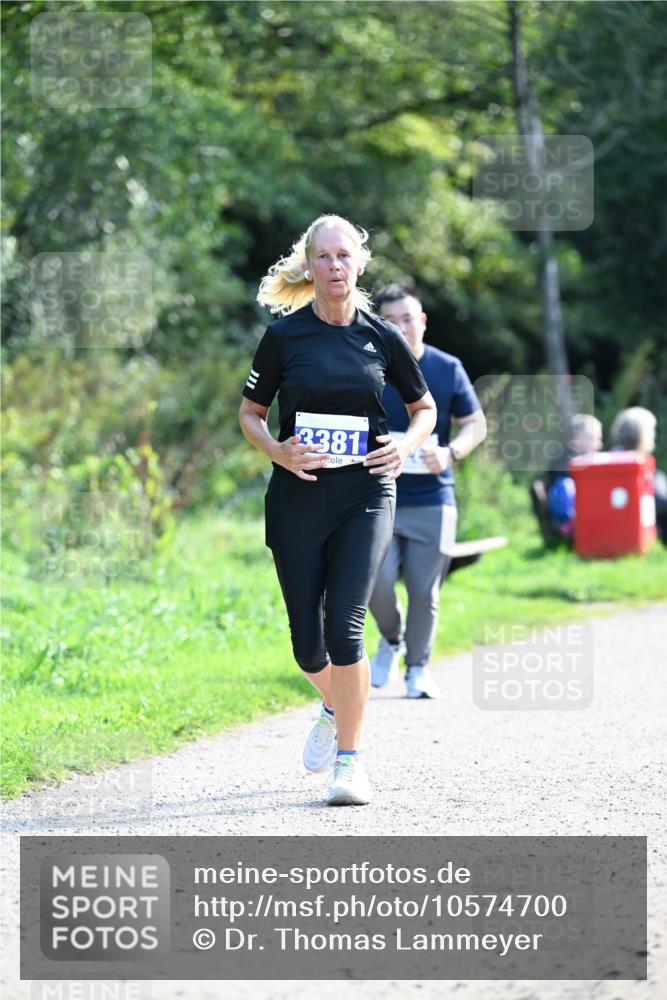27.09.2026 - 35. Volkslauf durch das schöne Alstertal Dr. Thomas Lammeyer http://msf.ph/oto/10574700 27.09.2026 11:34:17 Laufen 3381 meine-sportfotos.de