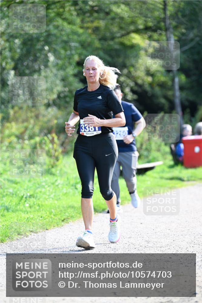 27.09.2026 - 35. Volkslauf durch das schöne Alstertal Dr. Thomas Lammeyer http://msf.ph/oto/10574703 27.09.2026 11:34:17 Laufen 338 meine-sportfotos.de