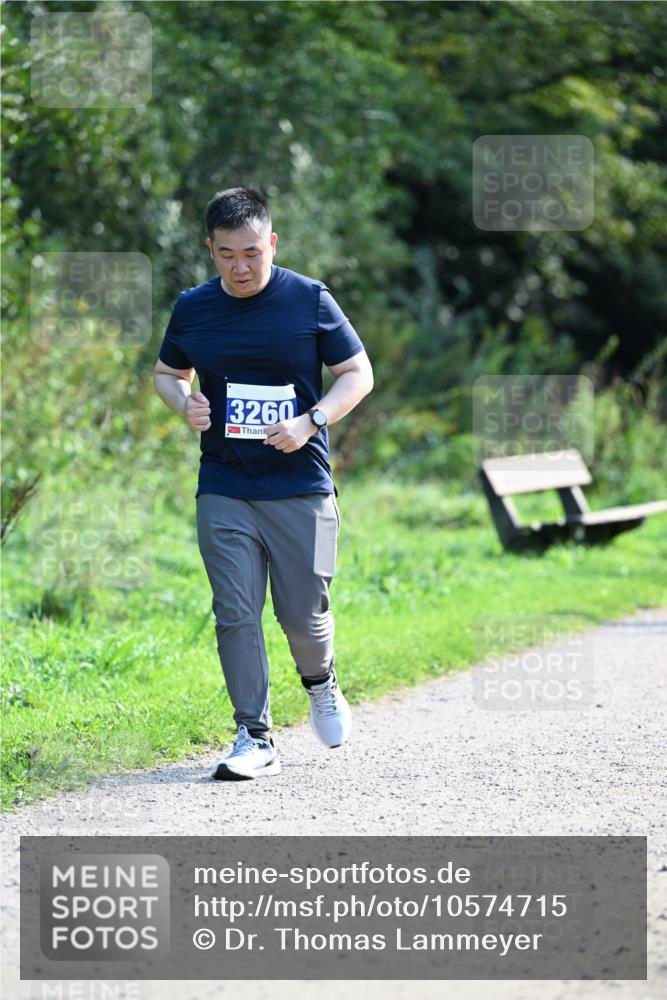 27.09.2026 - 35. Volkslauf durch das schöne Alstertal Dr. Thomas Lammeyer http://msf.ph/oto/10574715 27.09.2026 11:34:19 Laufen 3260 meine-sportfotos.de