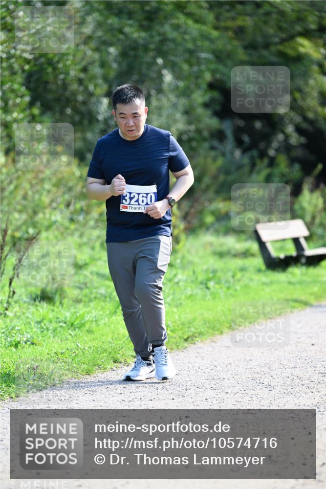 27.09.2026 - 35. Volkslauf durch das schöne Alstertal Dr. Thomas Lammeyer http://msf.ph/oto/10574716 27.09.2026 11:34:20 Laufen 13260 meine-sportfotos.de