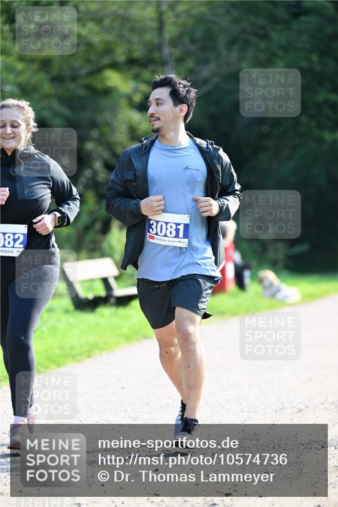 27.09.2026 - 35. Volkslauf durch das schöne Alstertal Dr. Thomas Lammeyer http://msf.ph/oto/10574736 27.09.2026 11:34:23 Laufen 082, 3081 meine-sportfotos.de