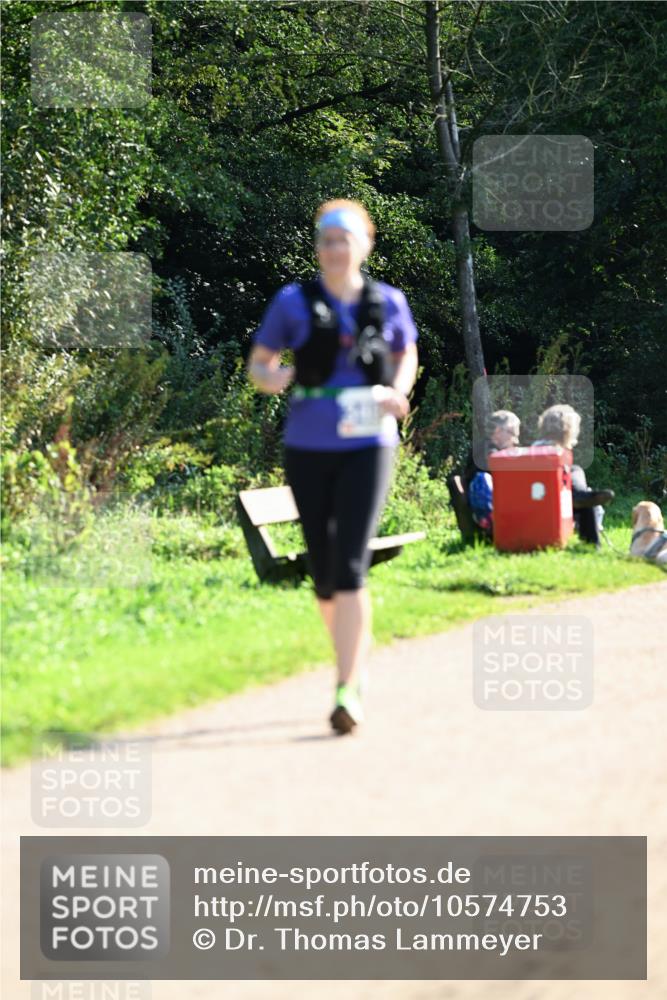 27.09.2026 - 35. Volkslauf durch das schöne Alstertal Dr. Thomas Lammeyer http://msf.ph/oto/10574753 27.09.2026 11:34:50 Laufen  meine-sportfotos.de