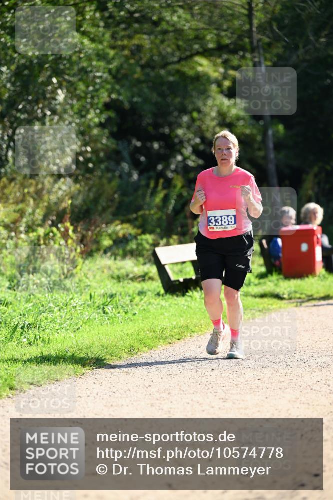 27.09.2026 - 35. Volkslauf durch das schöne Alstertal Dr. Thomas Lammeyer http://msf.ph/oto/10574778 27.09.2026 11:34:56 Laufen 3389 meine-sportfotos.de