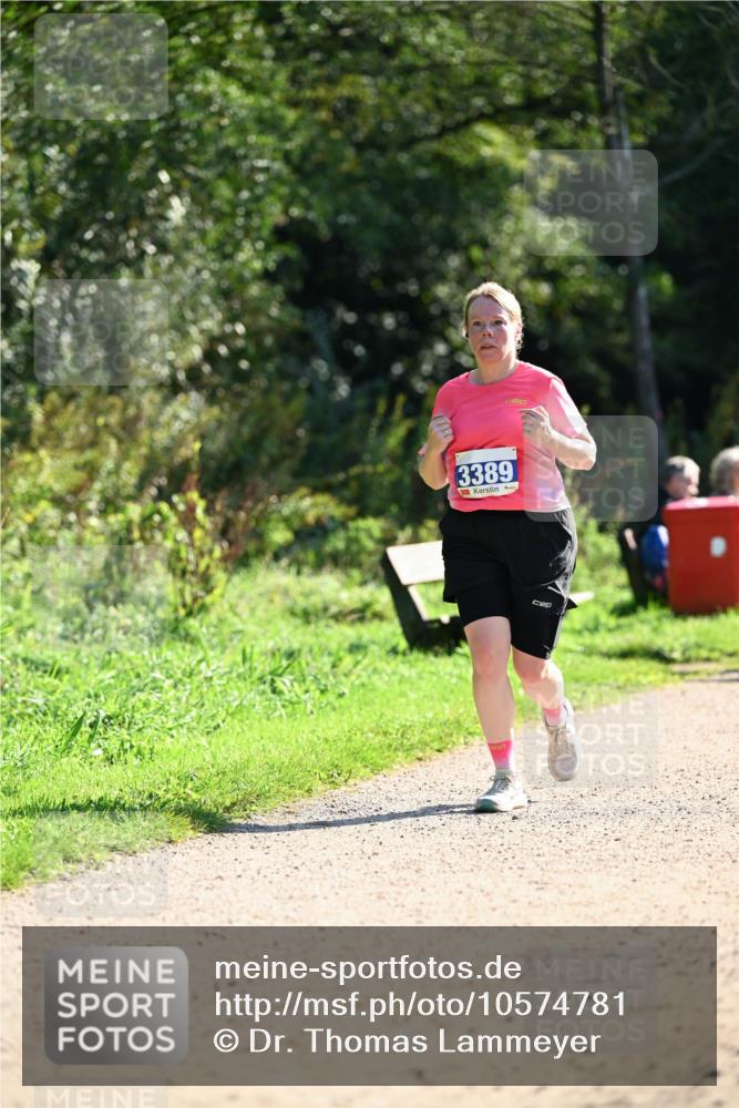 27.09.2026 - 35. Volkslauf durch das schöne Alstertal Dr. Thomas Lammeyer http://msf.ph/oto/10574781 27.09.2026 11:34:56 Laufen 3389 meine-sportfotos.de