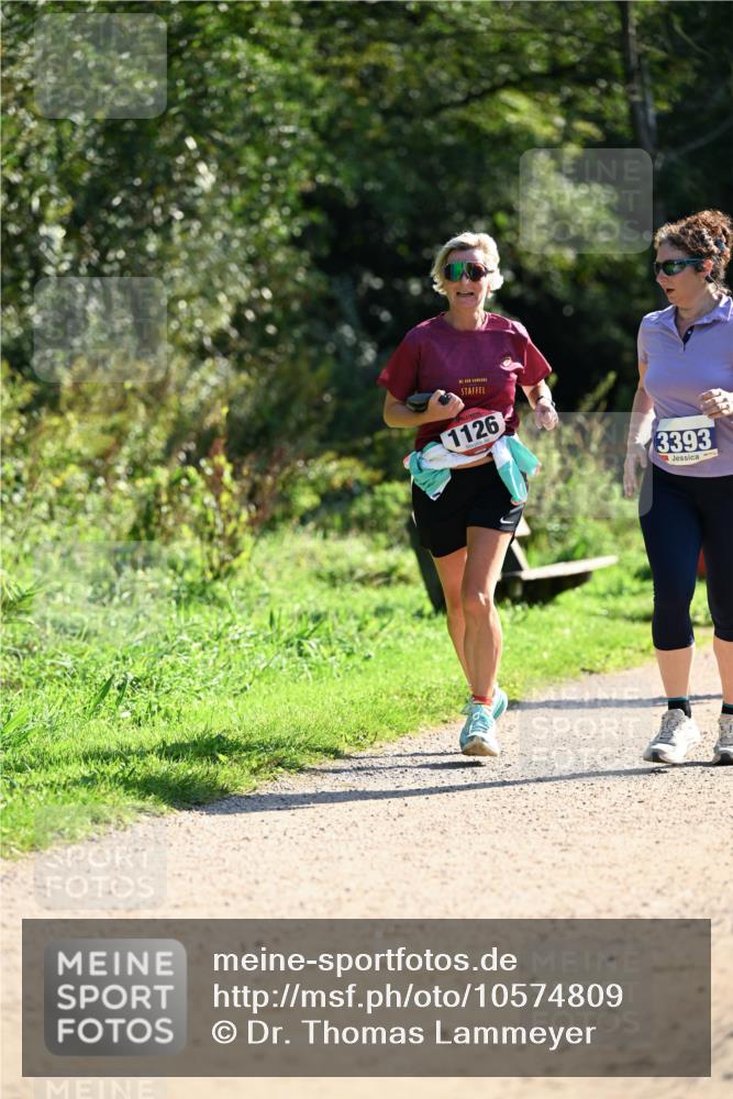 27.09.2026 - 35. Volkslauf durch das schöne Alstertal Dr. Thomas Lammeyer http://msf.ph/oto/10574809 27.09.2026 11:35:00 Laufen 1126, 3393 meine-sportfotos.de