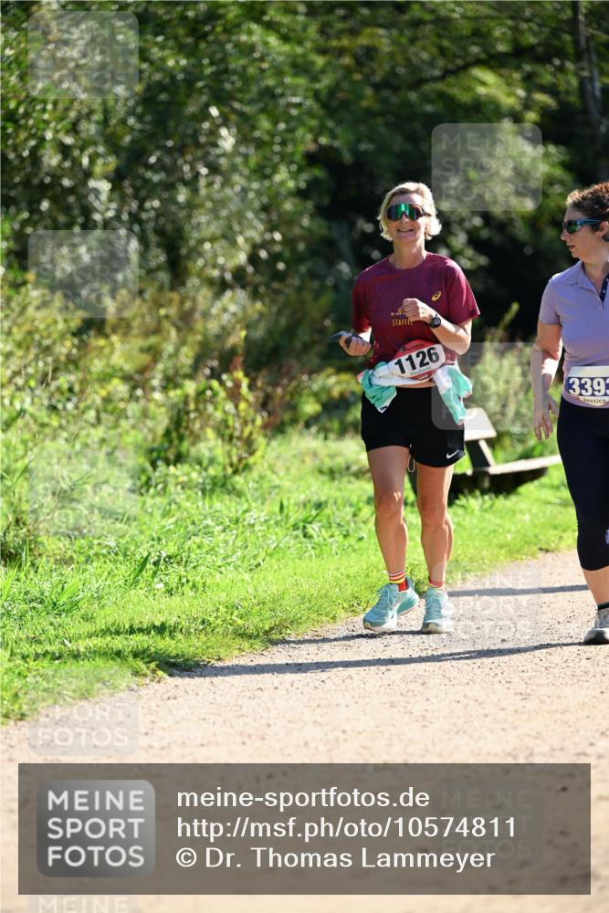 27.09.2026 - 35. Volkslauf durch das schöne Alstertal Dr. Thomas Lammeyer http://msf.ph/oto/10574811 27.09.2026 11:35:01 Laufen 1126, 339 meine-sportfotos.de