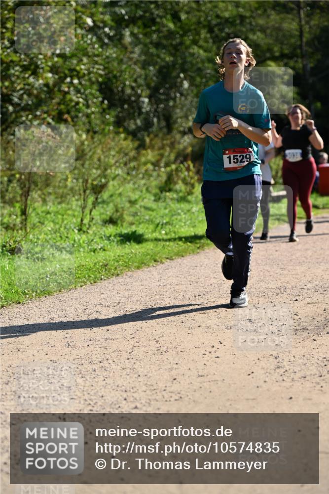 27.09.2026 - 35. Volkslauf durch das schöne Alstertal Dr. Thomas Lammeyer http://msf.ph/oto/10574835 27.09.2026 11:35:10 Laufen 1529 meine-sportfotos.de