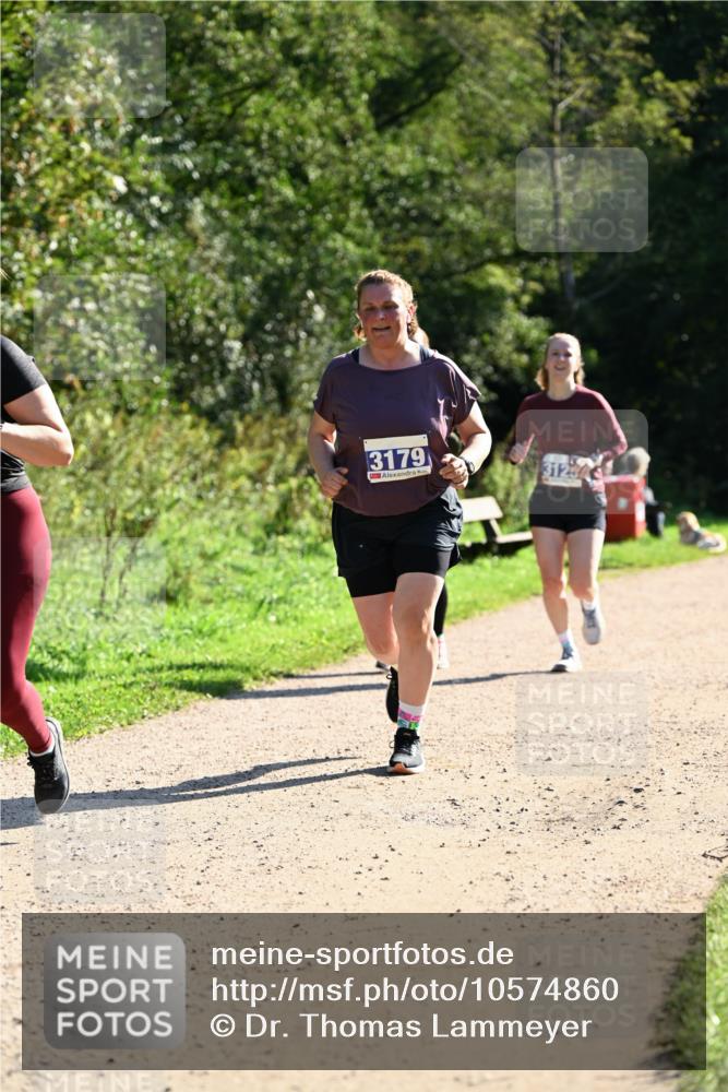 27.09.2026 - 35. Volkslauf durch das schöne Alstertal Dr. Thomas Lammeyer http://msf.ph/oto/10574860 27.09.2026 11:35:14 Laufen 3179, 312 meine-sportfotos.de