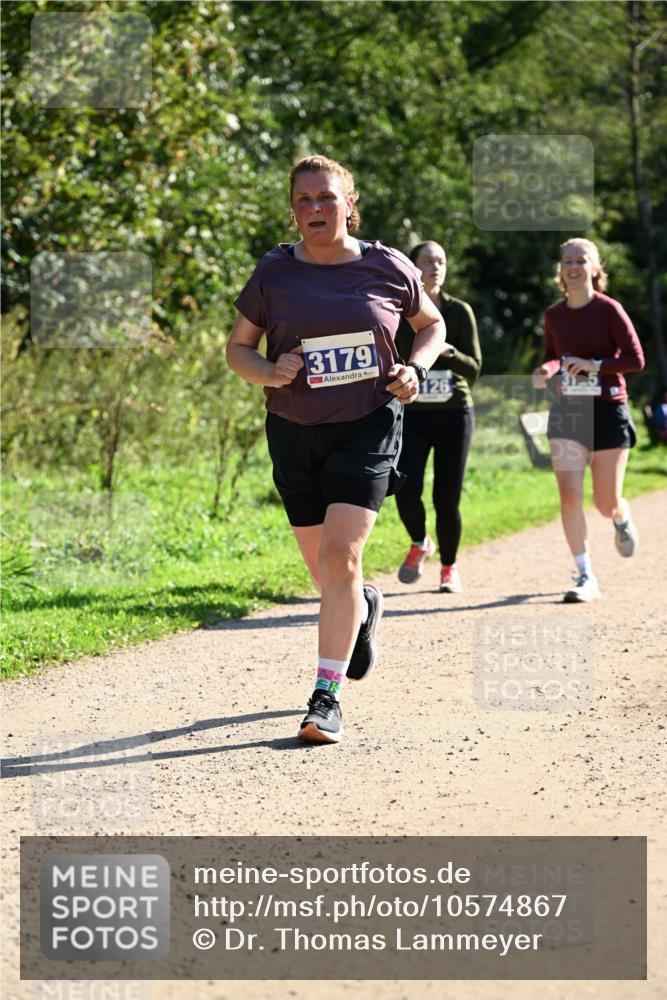 27.09.2026 - 35. Volkslauf durch das schöne Alstertal Dr. Thomas Lammeyer http://msf.ph/oto/10574867 27.09.2026 11:35:14 Laufen 3179, 126 meine-sportfotos.de
