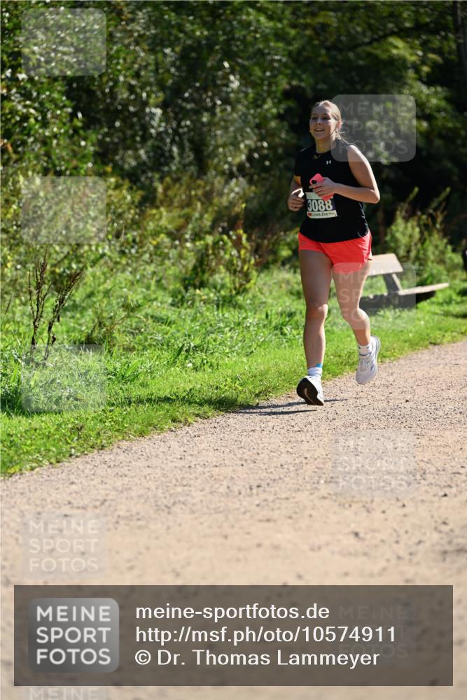27.09.2026 - 35. Volkslauf durch das schöne Alstertal Dr. Thomas Lammeyer http://msf.ph/oto/10574911 27.09.2026 11:35:28 Laufen 3088 meine-sportfotos.de